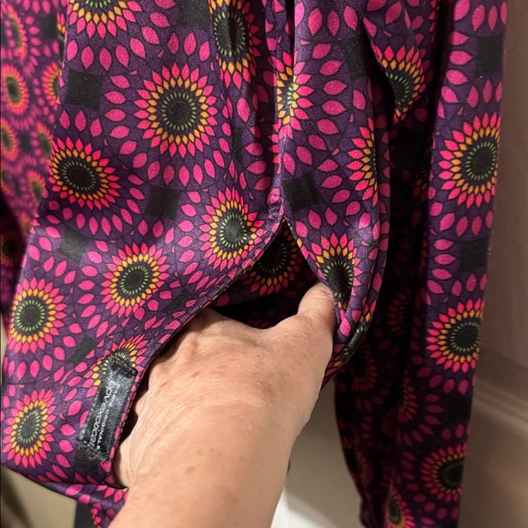 Reversible Colorful Patterned Pockets Hooded Jacket - Picture 3 of 10